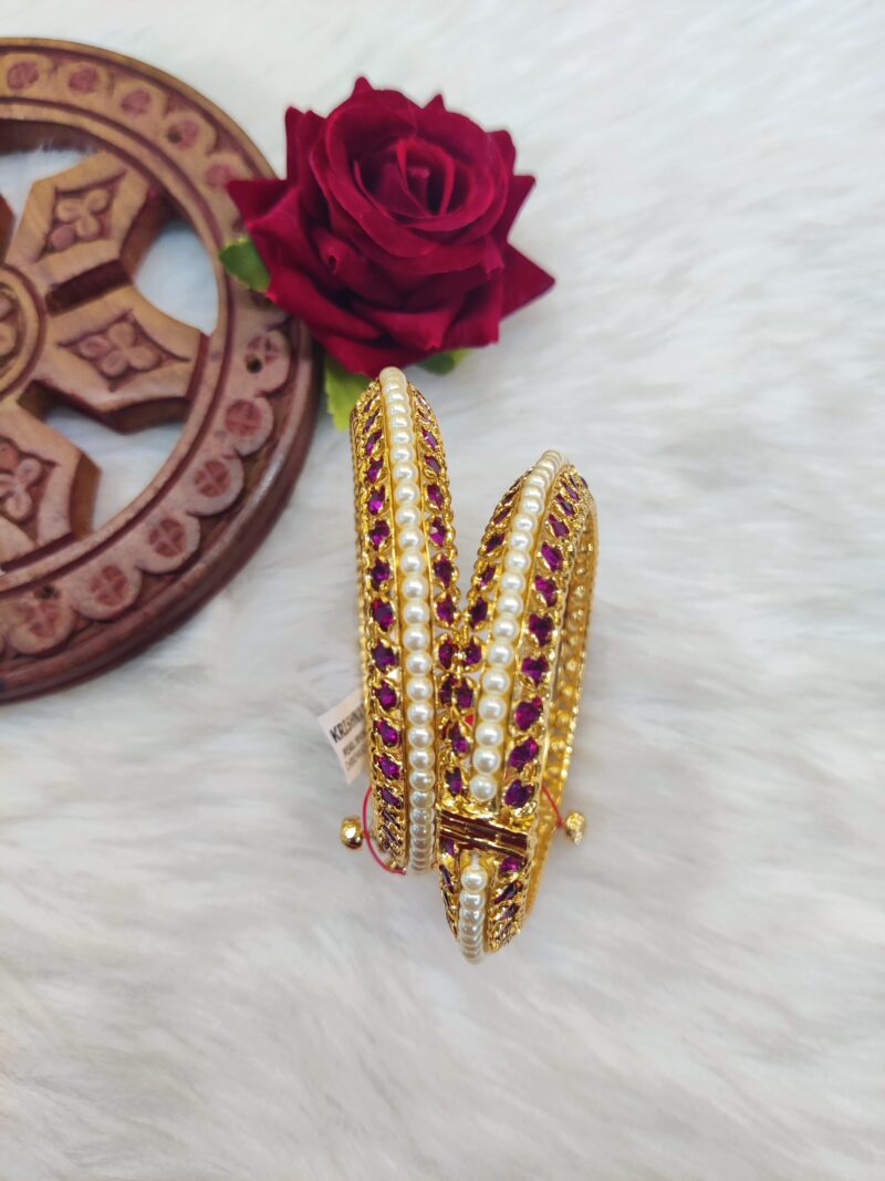 Moti Bangles