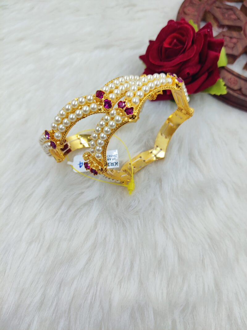 Moti Bangles